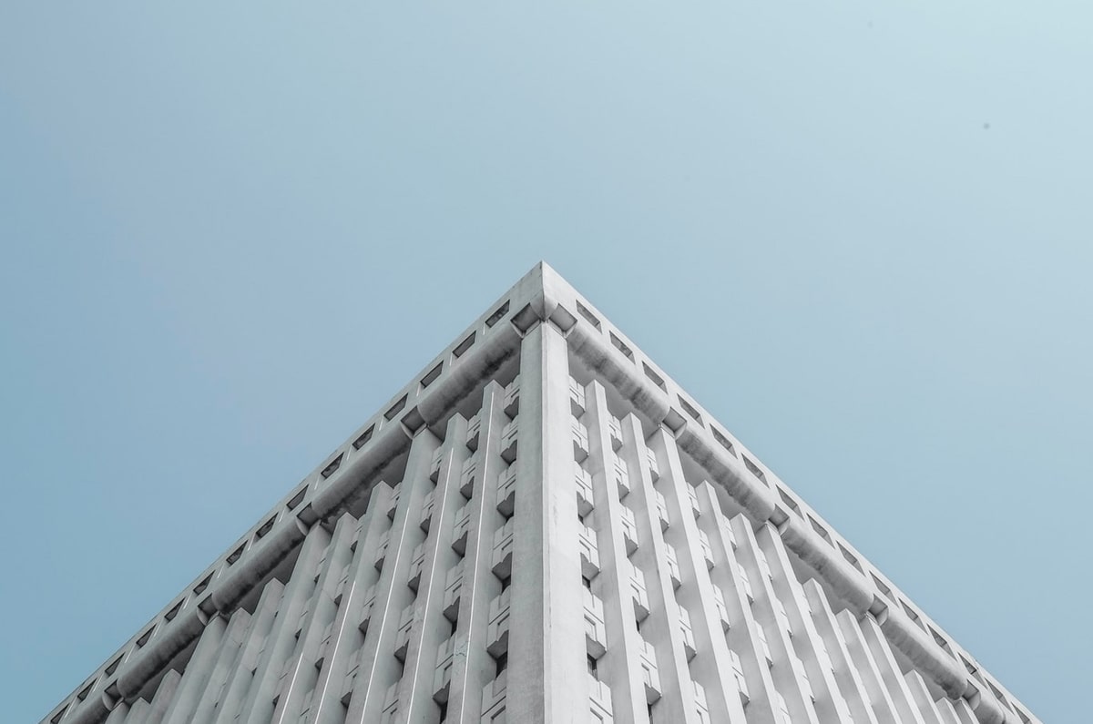 读蘑菇社区先抓主语有没有对齐，然后把口径写到一句话，采蘑菇社区影响力